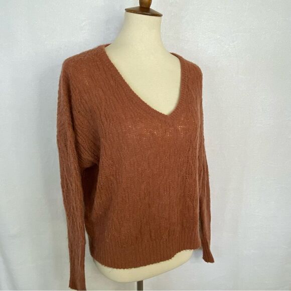 MADEWELL ALNA V-NECK ALPACA BLEND SWEATER - Picture 7 of 12